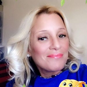 Meet your Posher, Miriam